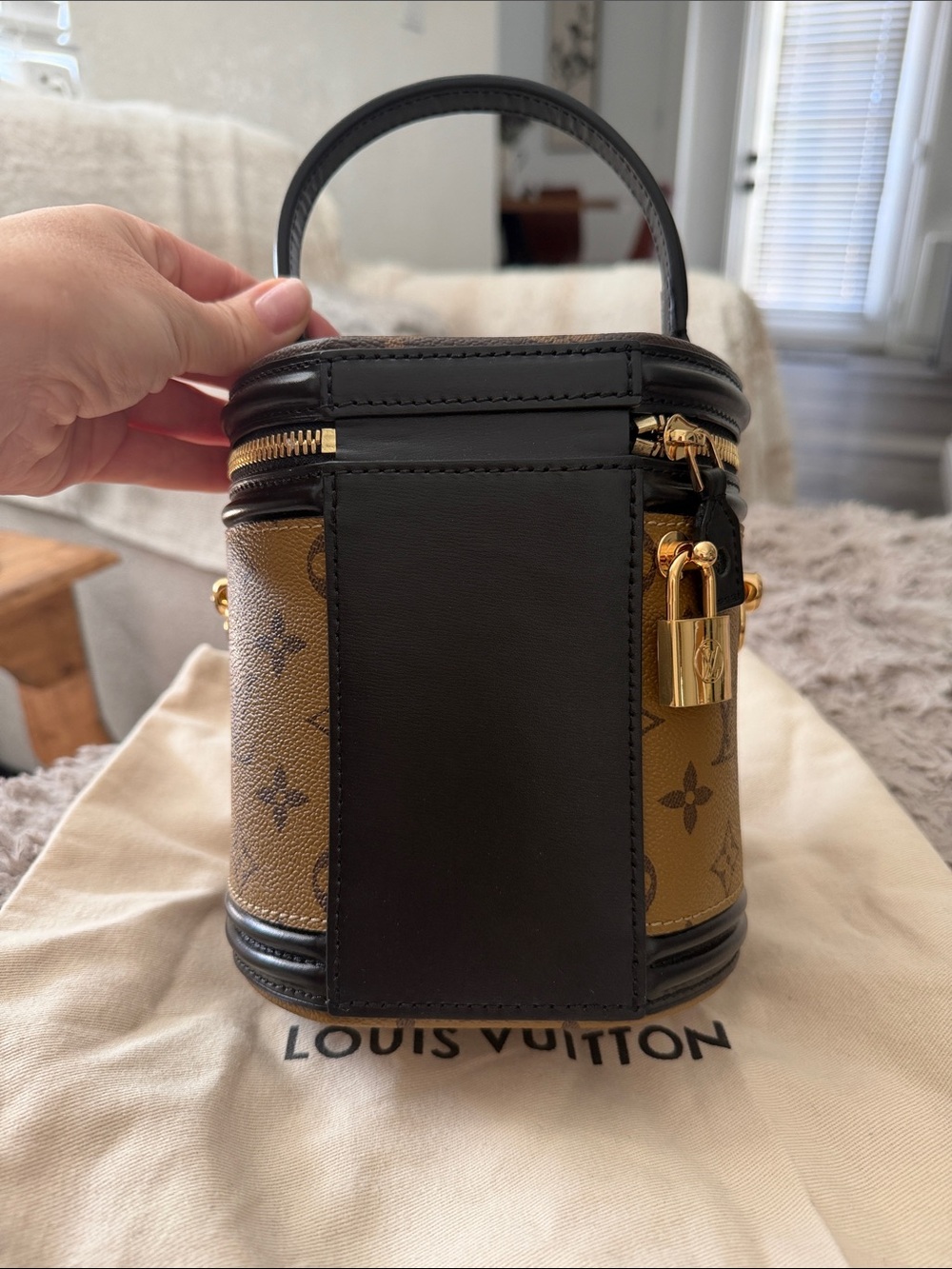 Louis Vuitton Tan Monogram Cannes Vanity Bag with Black Trim‼️READ DESCRIPTION‼️ - Picture 9 of 15